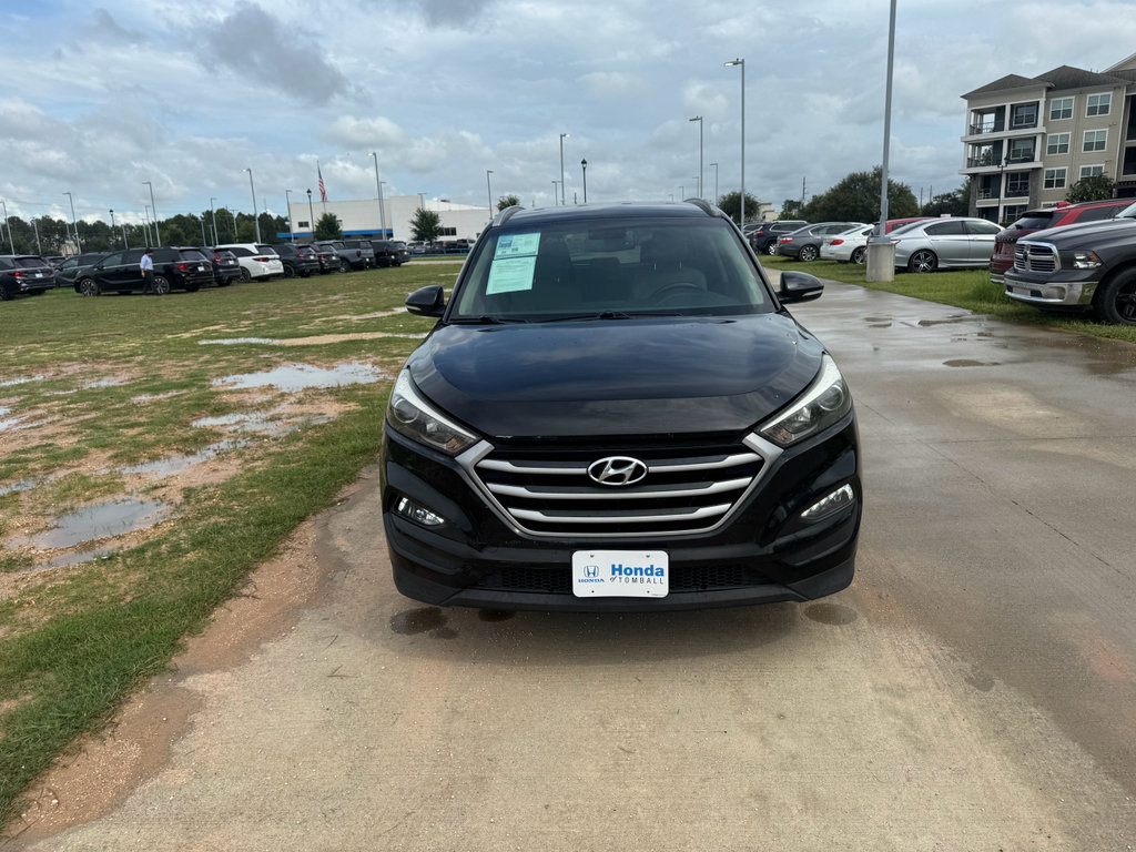 Used 2017 Hyundai Tucson SE Plus FWD image 3