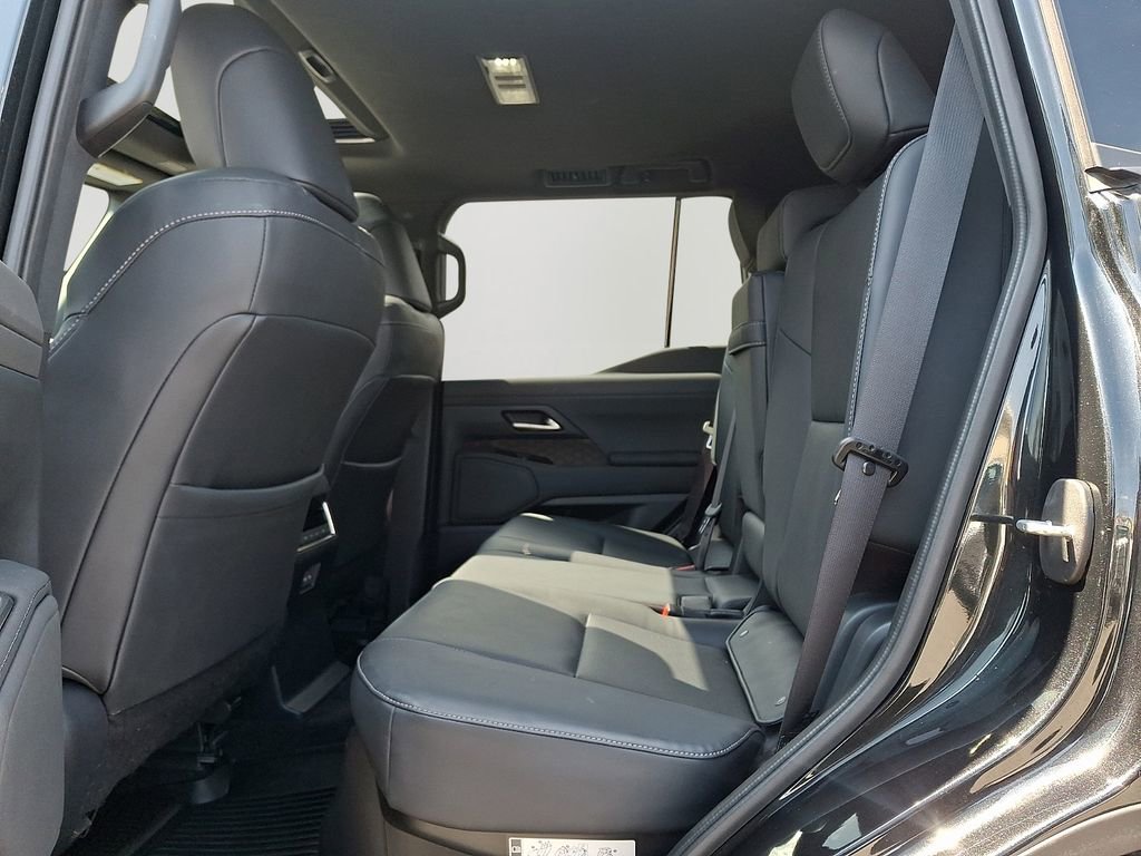 Used 2024 Lexus GX 550 AWD/4WD image 8