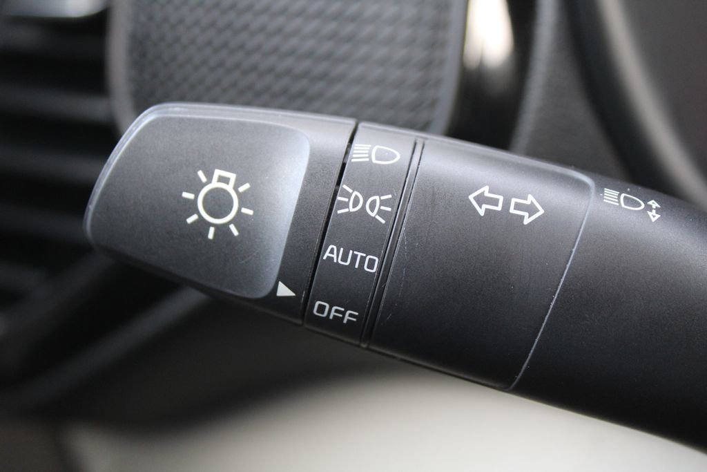 Used 2022 Kia Soul S image 27