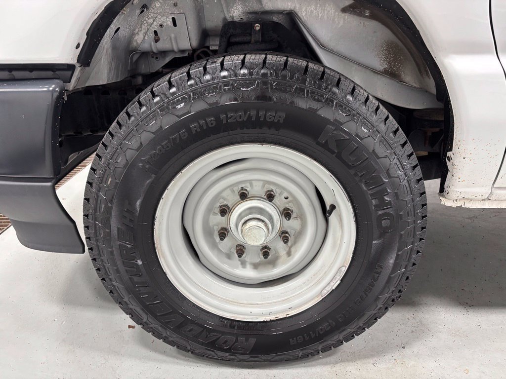 Used 2023 Ford E-350 and Econoline 350 Super Duty w/ Power Windows & Locks Group RWD image 53