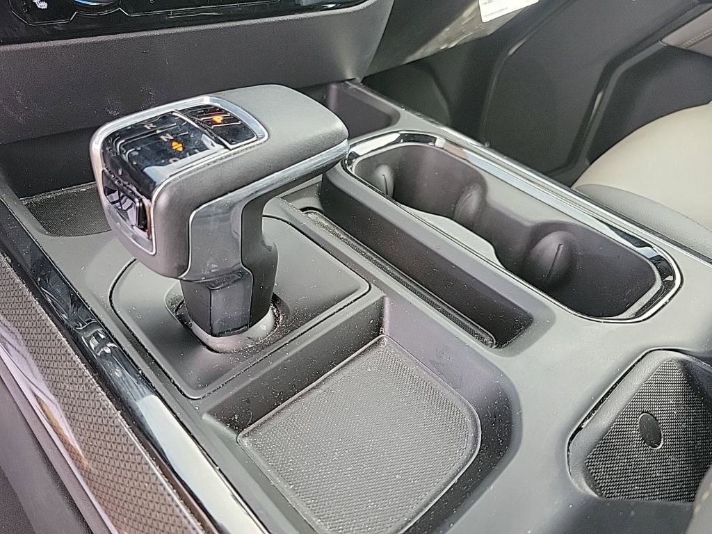 Used 2023 Chevrolet Silverado 1500 ZR2 AWD/4WD image 16