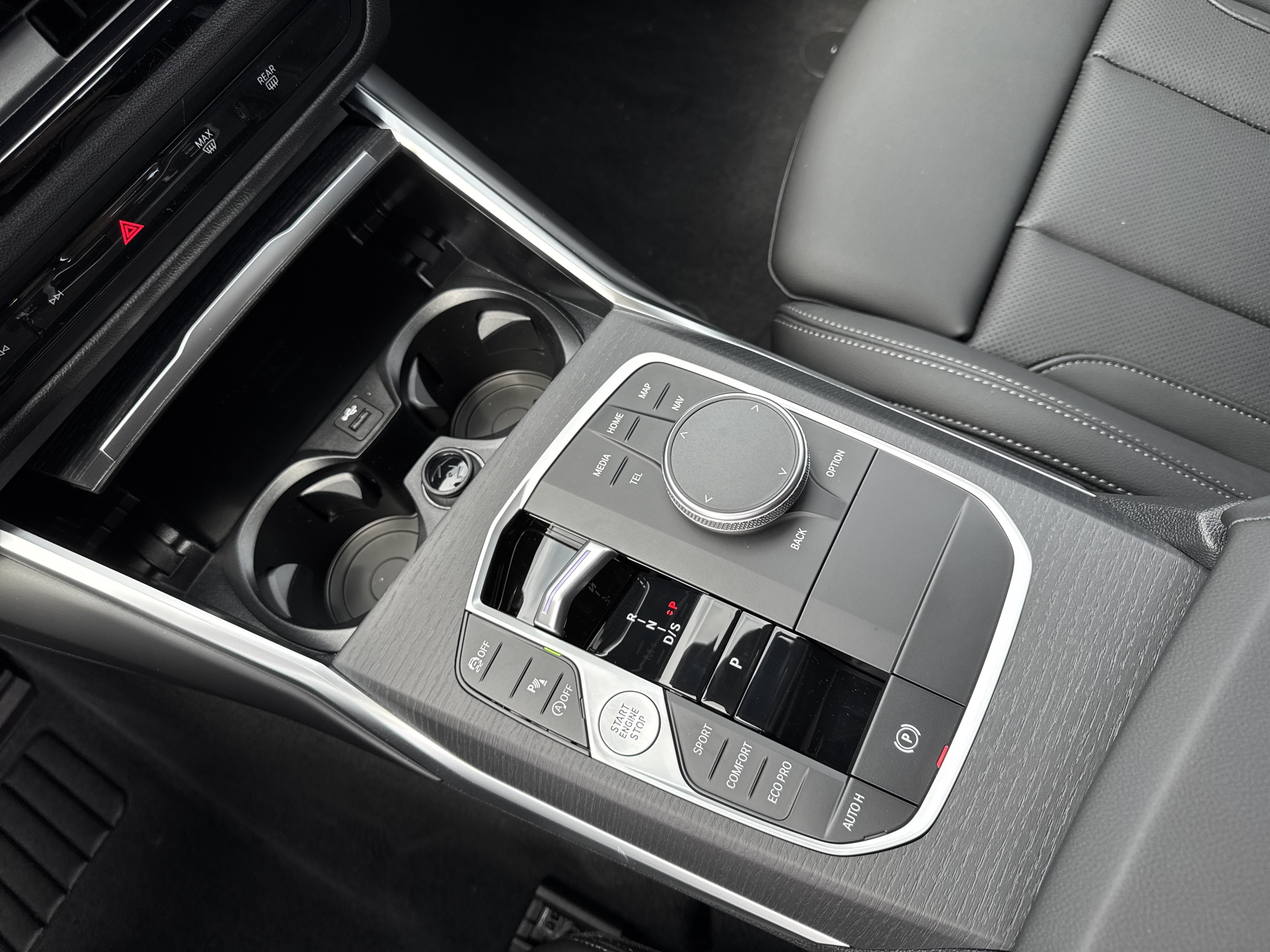 New 2026 BMW 330i Sedan w/ M Sport Package RWD image 20