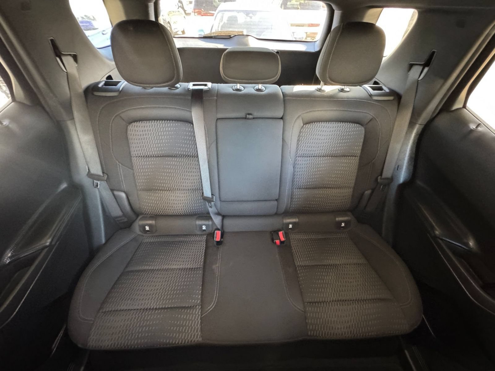 Used 2025 Chevrolet Equinox LT AWD/4WD image 38
