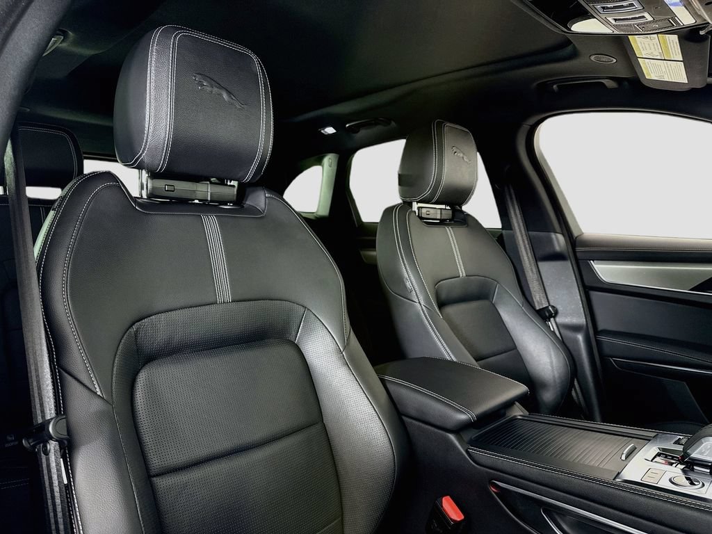 Certified 2025 Jaguar F-PACE R-Dynamic S AWD/4WD image 16