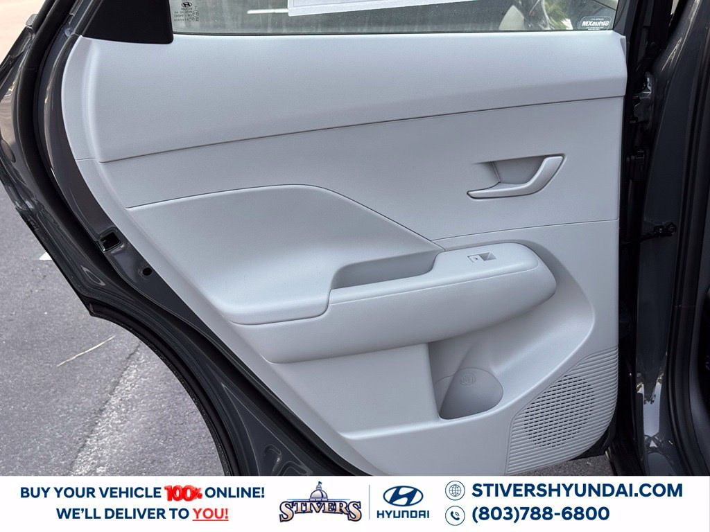 New 2027 Hyundai Kona SE FWD image 17
