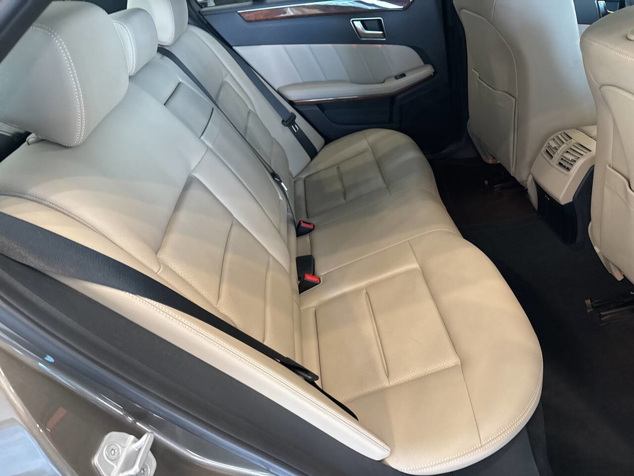 Used 2013 Mercedes-Benz E 350 4MATIC Sedan w/ Premium 1 Pkg image 36