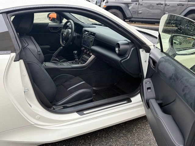Used 2023 Toyota GR86 Premium image 27