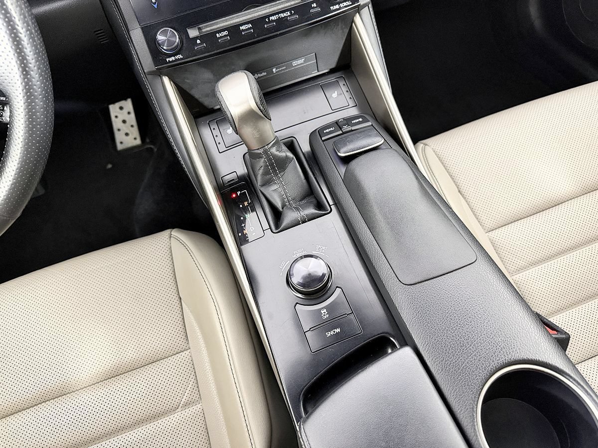 Used 2014 Lexus IS 350 AWD w/ F Sport Package image 59