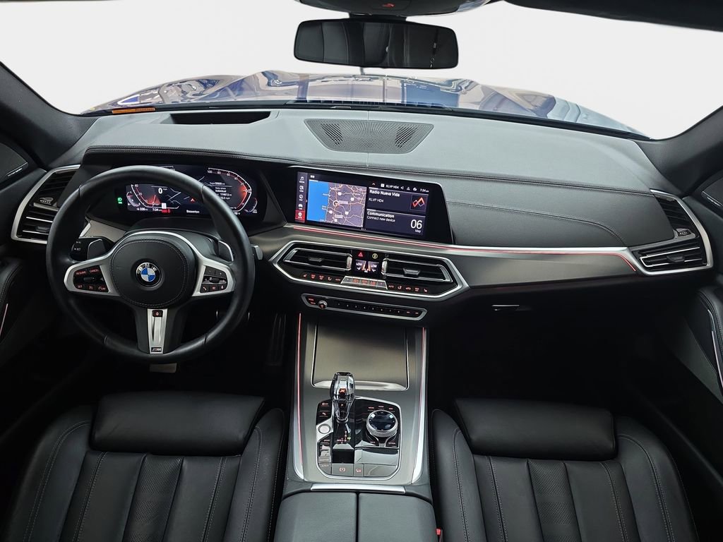 Used 2021 BMW X5 xDrive40i w/ M Sport Package AWD/4WD image 12