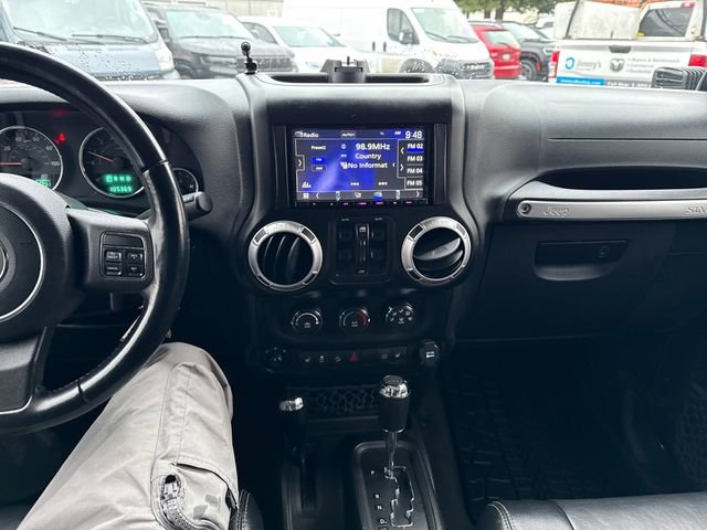 Used 2012 Jeep Wrangler Unlimited Sahara w/ Connectivity Group image 21