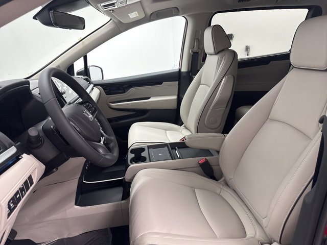 New 2026 Honda Odyssey Touring image 10