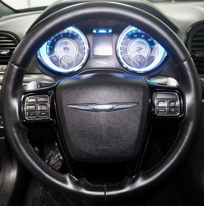 Used 2014 Chrysler 300 S image 12