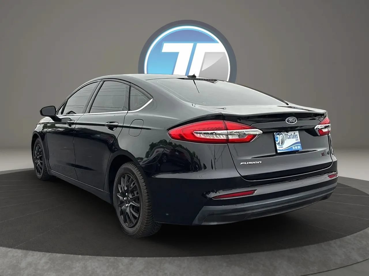 Used 2019 Ford Fusion S FWD image 15