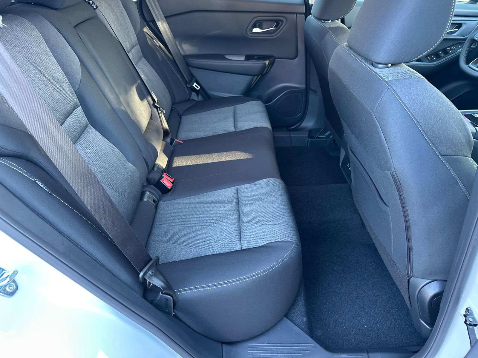 New 2026 Nissan Rogue SV image 15