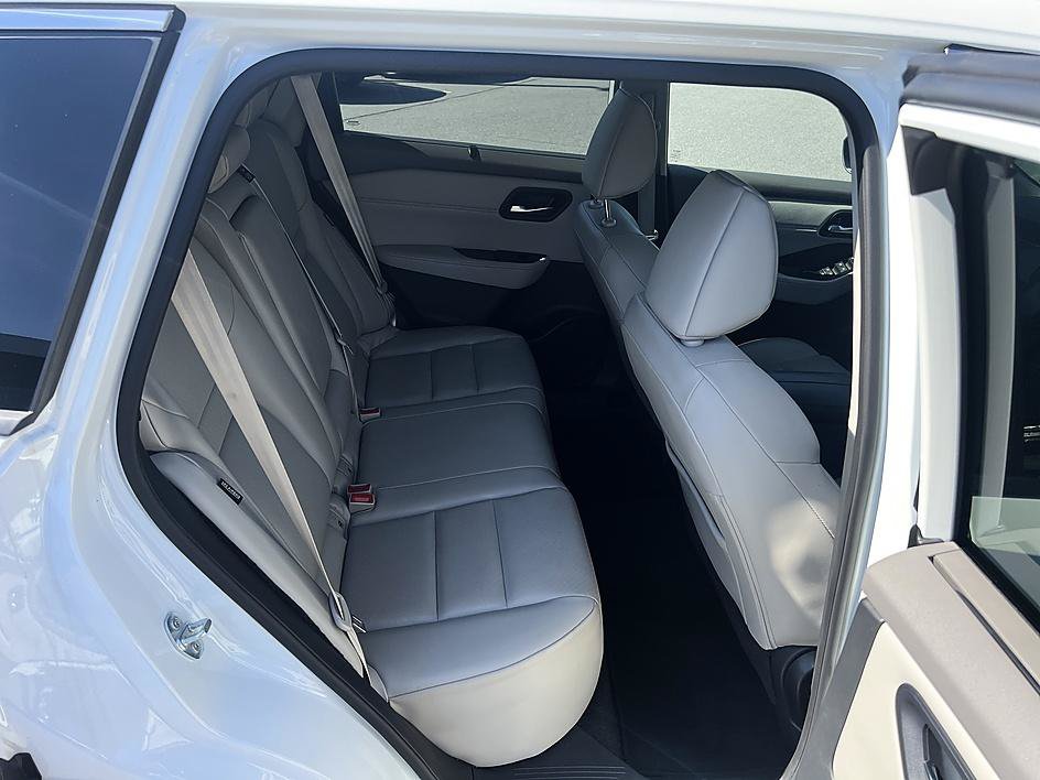 Certified 2023 Nissan Rogue SV w/ SV Premium B Package FWD image 16