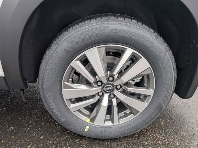 New 2025 Nissan Pathfinder SL w/ Black Appearance Package image 25