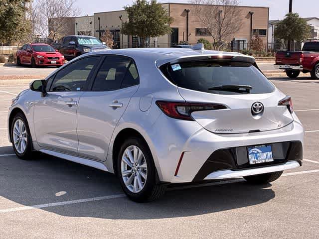 Used 2025 Toyota Corolla SE image 4