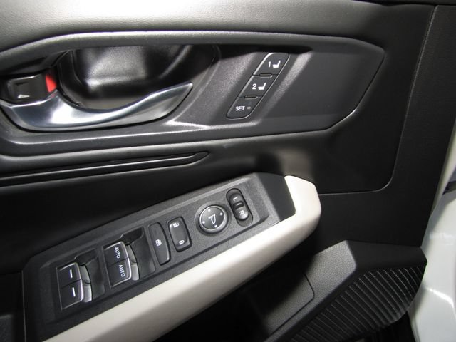 Certified 2023 Honda Accord EX-L image 11