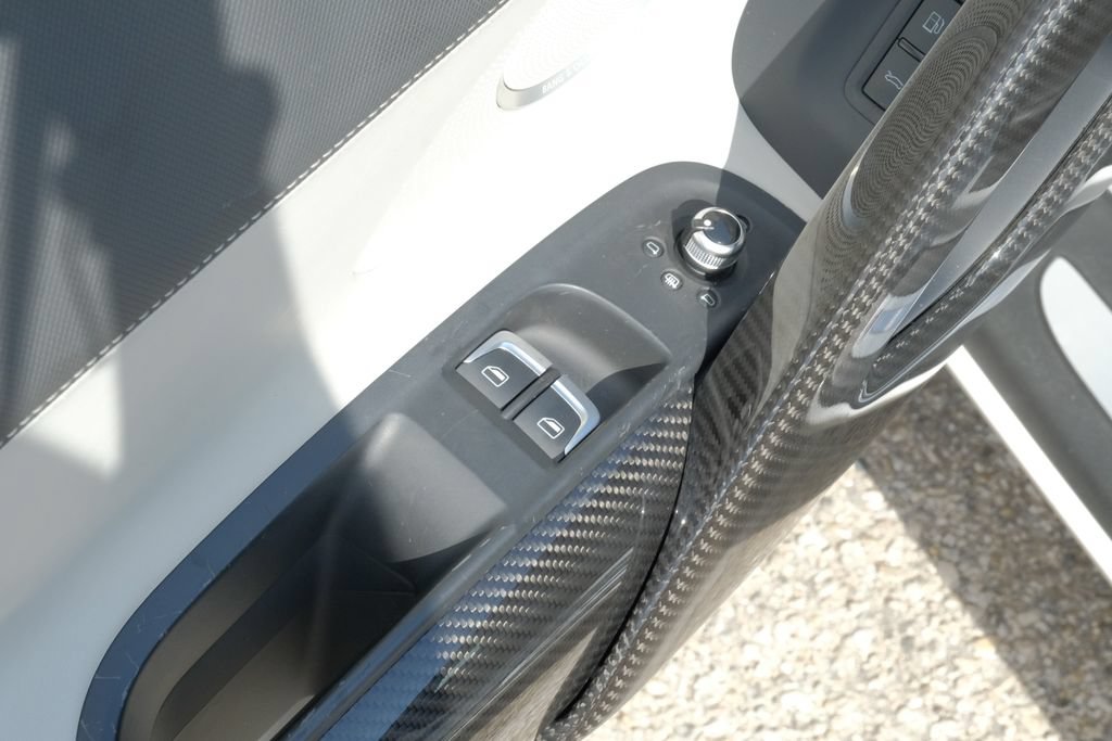 Used 2014 Audi R8 V8 AWD/4WD image 36
