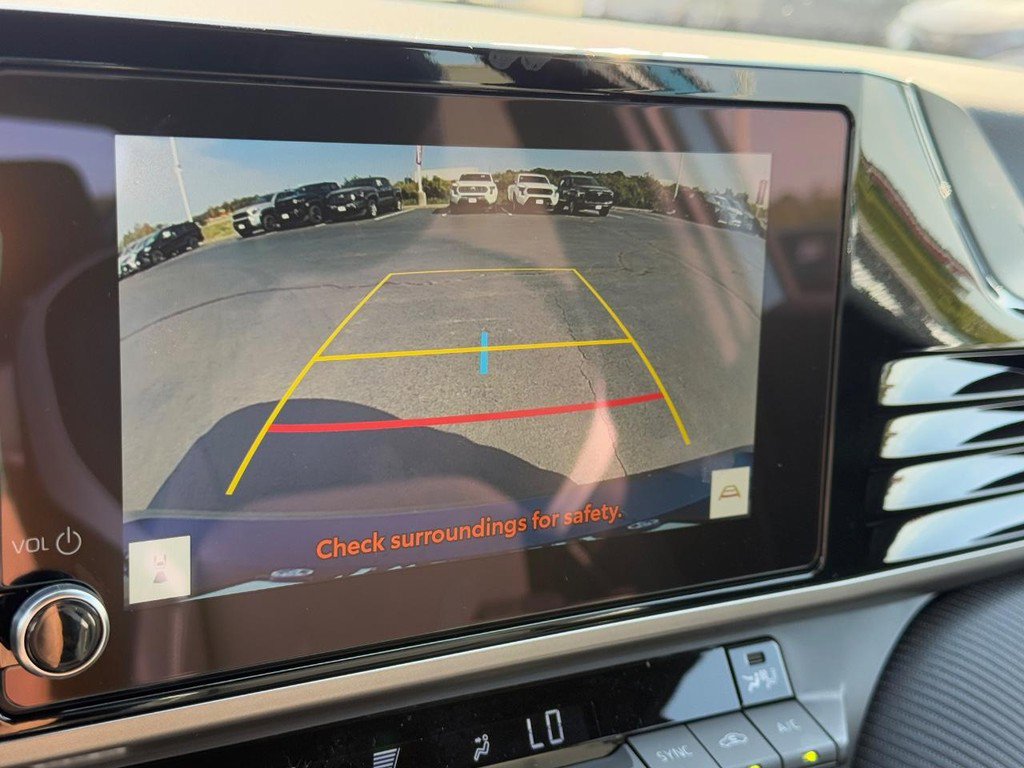 New 2026 Toyota Camry Hybrid image 15