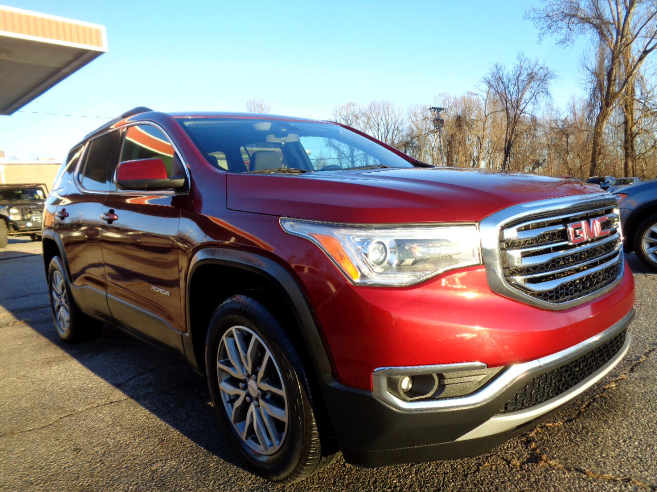 Used 2017 GMC Acadia SLE w/ Driver Alert Package I image 3