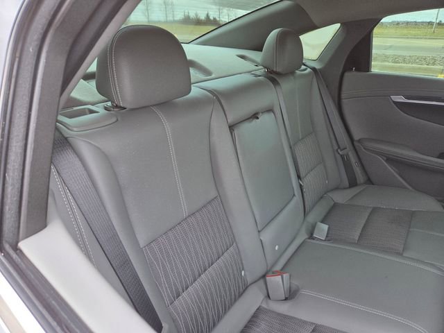 Used 2019 Chevrolet Impala LS FWD image 43