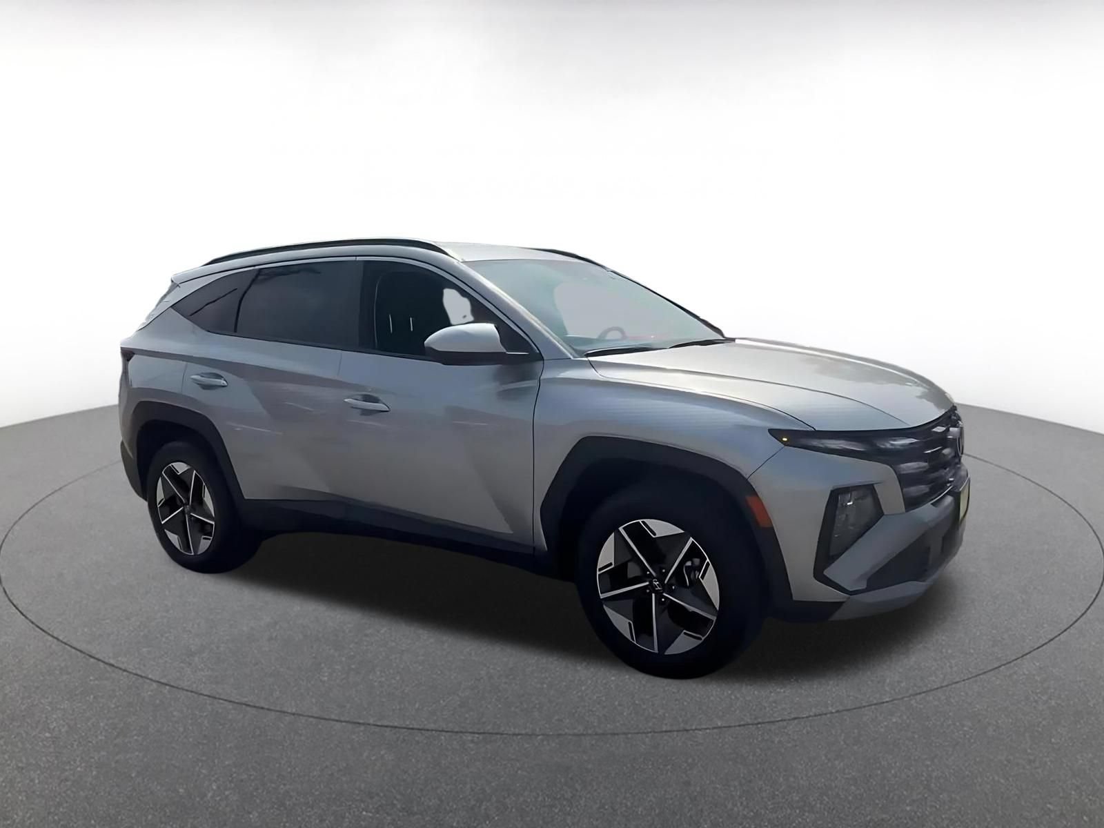 Used 2025 Hyundai Tucson SEL AWD/4WD image 2