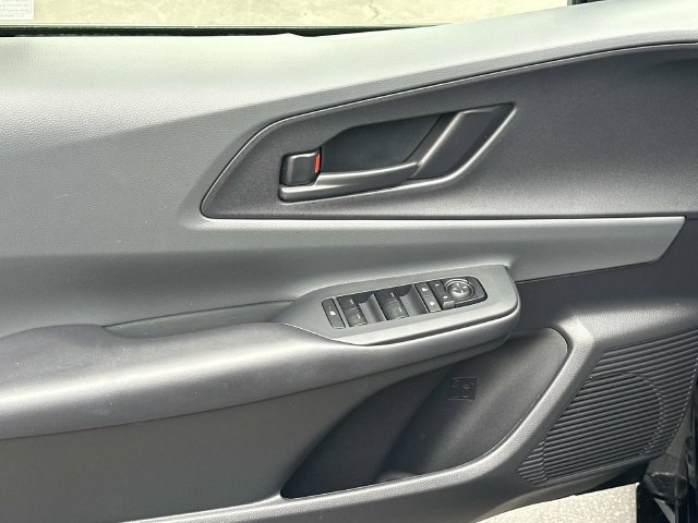 Used 2025 Toyota Prius LE FWD image 20