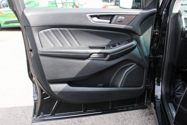 Used 2015 Ford Edge Sport w/ Equipment Group 401A image 10