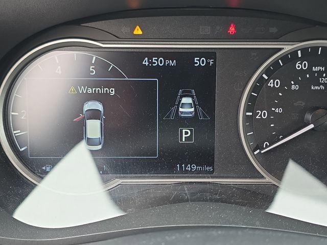 Certified 2025 Nissan Versa SV w/ Trunk Package FWD image 15