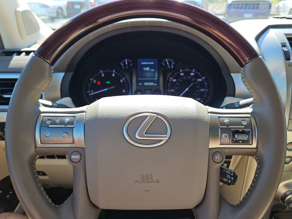 Used 2019 Lexus GX 460 Premium w/ Premium Package AWD/4WD image 22