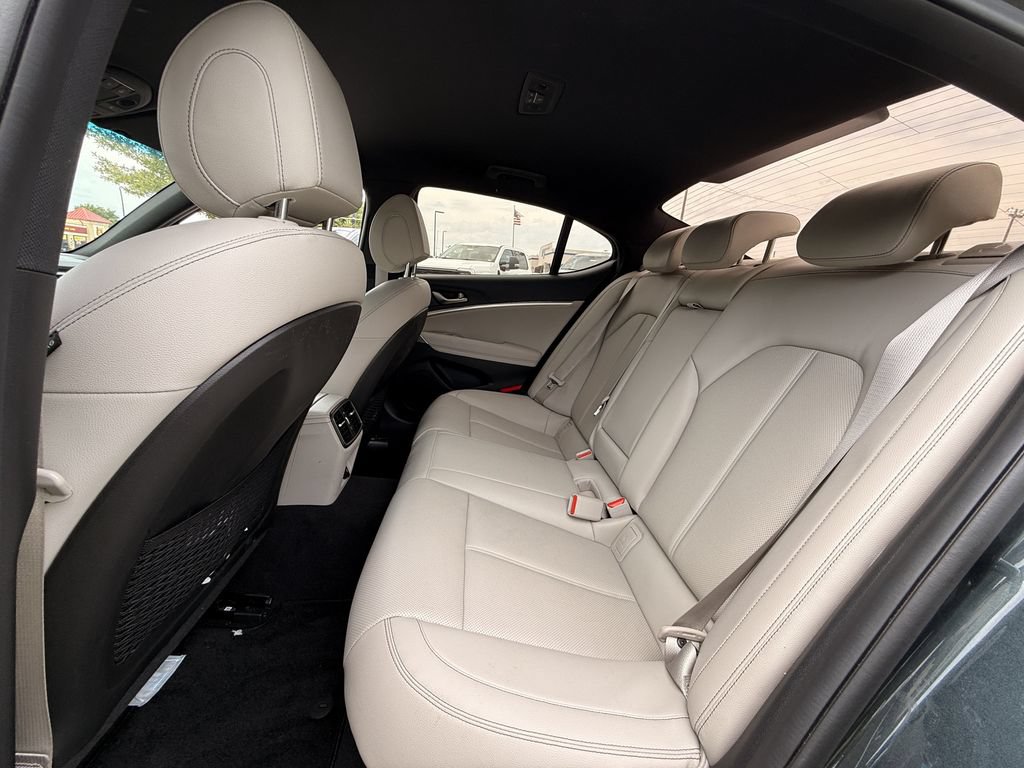Used 2023 Genesis G70 2.0T AWD/4WD image 30