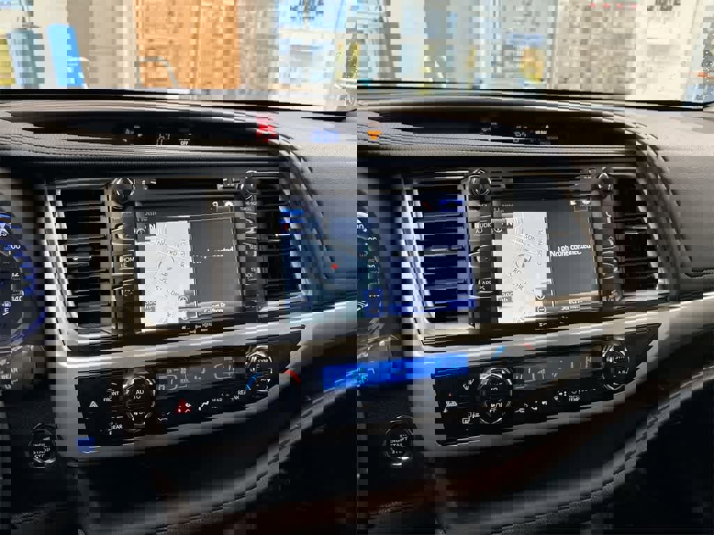 Used 2019 Toyota Highlander XLE image 31