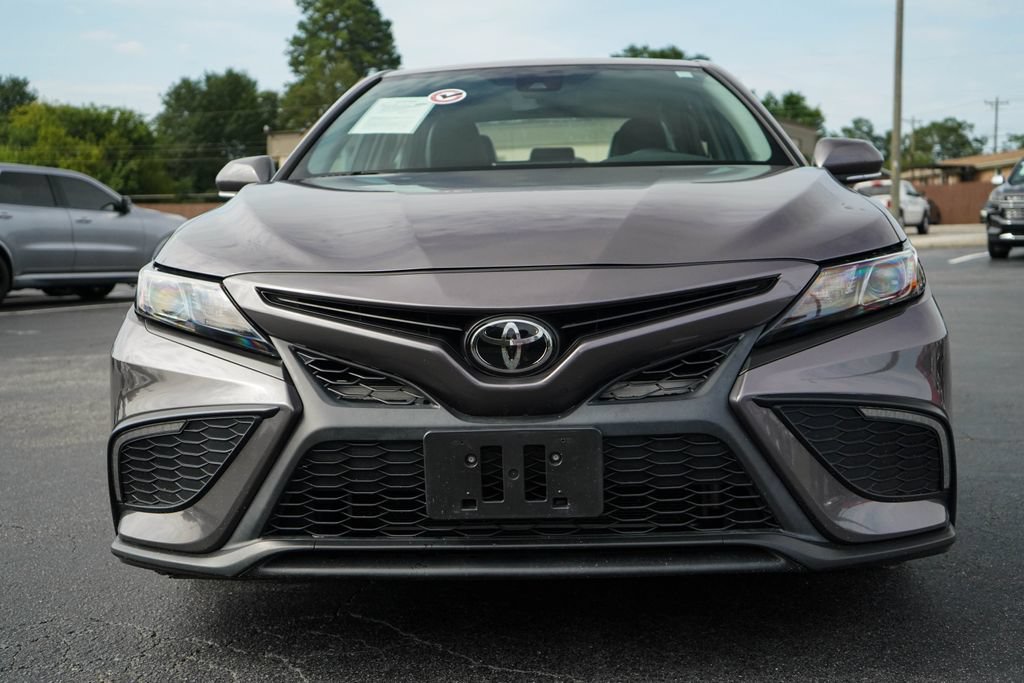 Used 2024 Toyota Camry SE FWD image 16