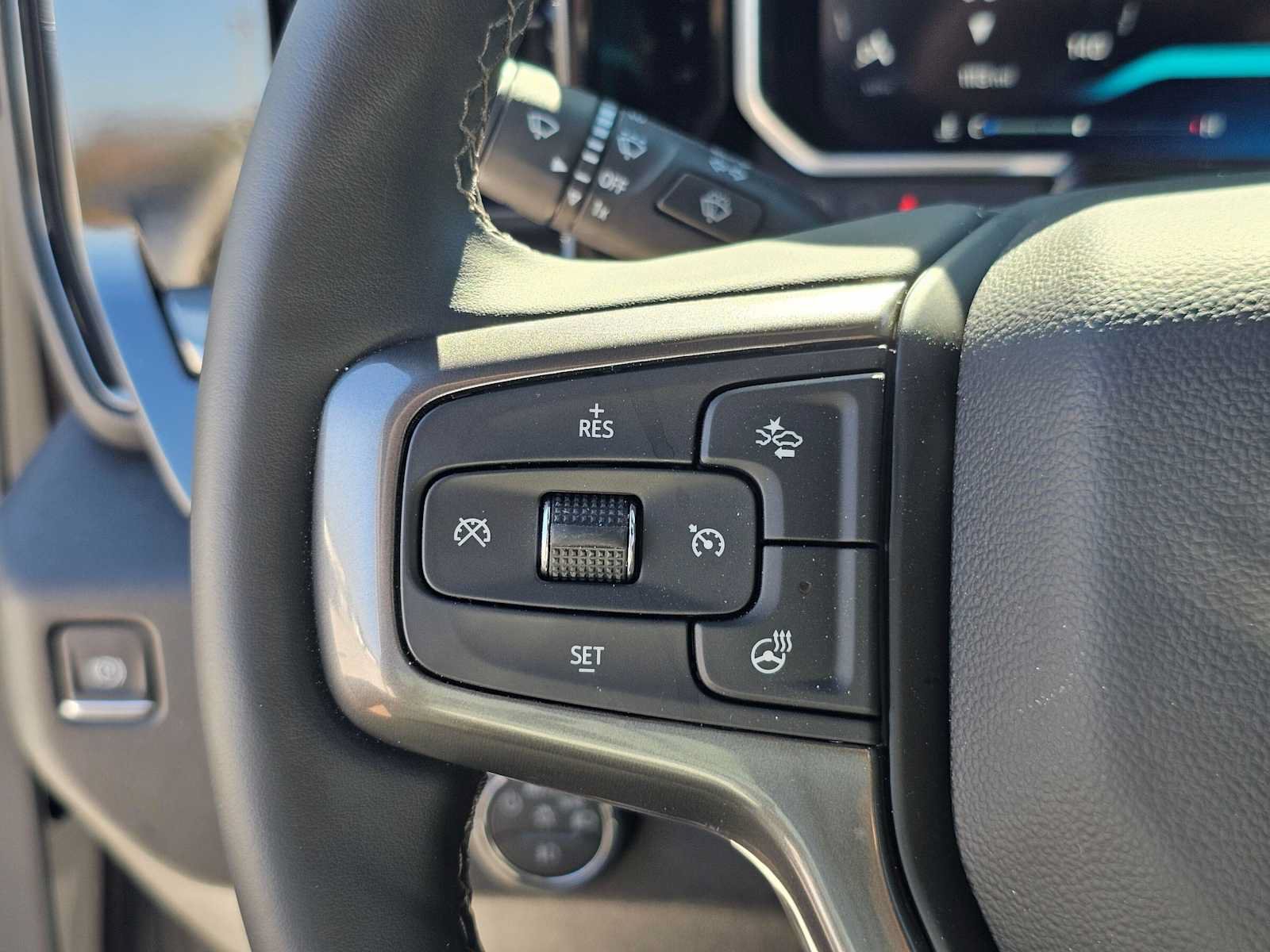 Used 2026 Chevrolet Silverado 2500 ZR2 AWD/4WD image 29