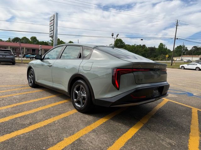 Used 2025 Kia K4 FWD image 6