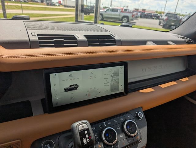 Used 2023 Land Rover Defender 90 S AWD/4WD image 16