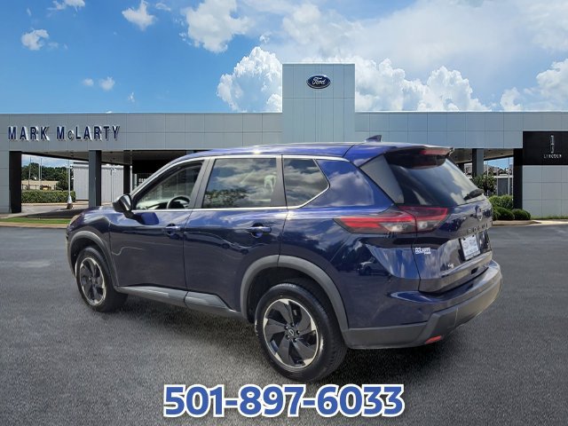 Used 2024 Nissan Rogue SV FWD image 3