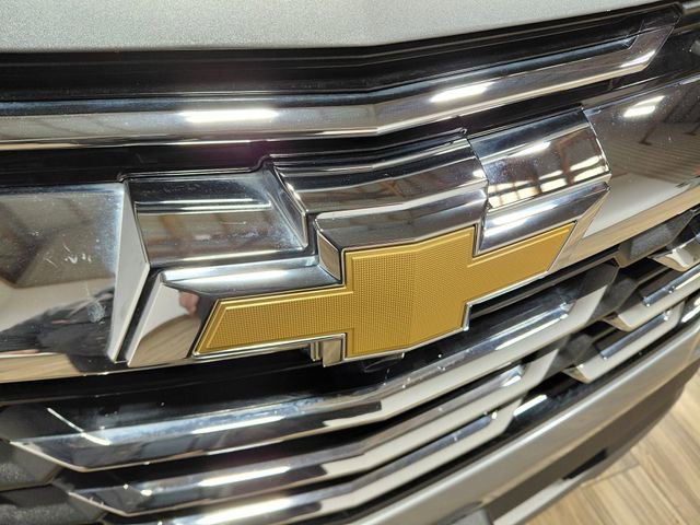 Used 2025 Chevrolet Equinox LT image 11