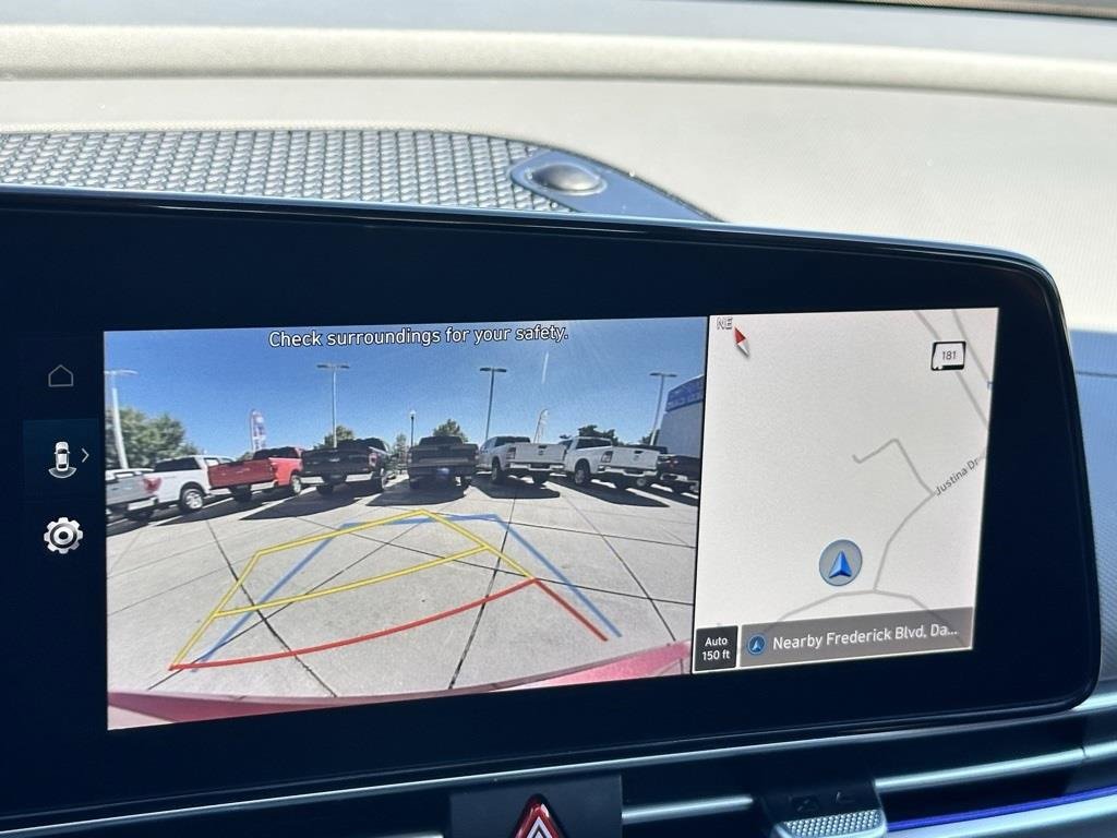 Used 2024 Hyundai Elantra SEL image 10