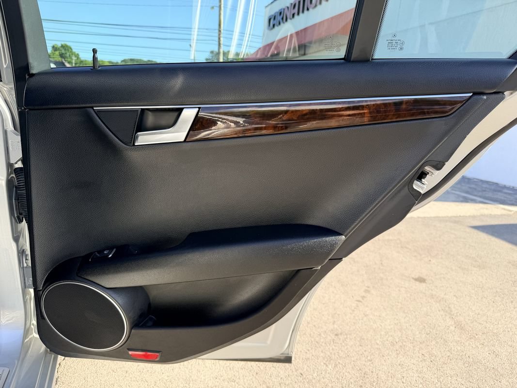 Used 2012 Mercedes-Benz C 300 4MATIC Sedan image 24