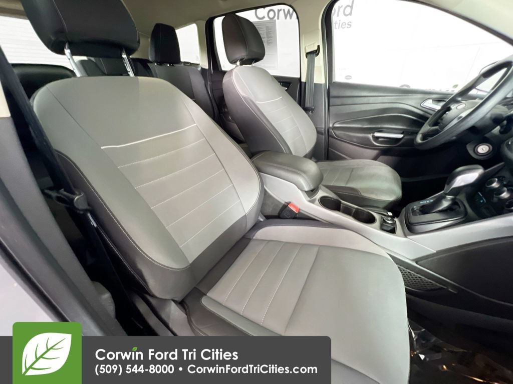 Used 2015 Ford Escape SE AWD/4WD image 17