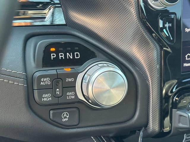 Used 2025 RAM 1500 Limited w/ Body Color Bumper Group AWD/4WD image 14