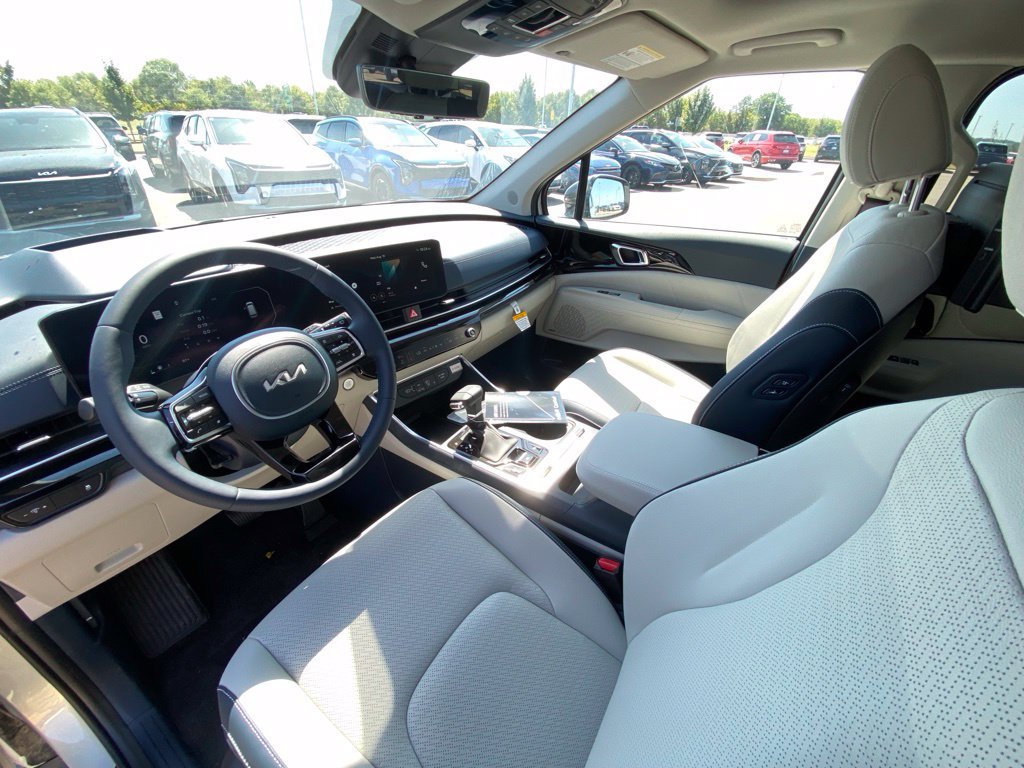 New 2026 Kia Carnival SX Prestige FWD image 12