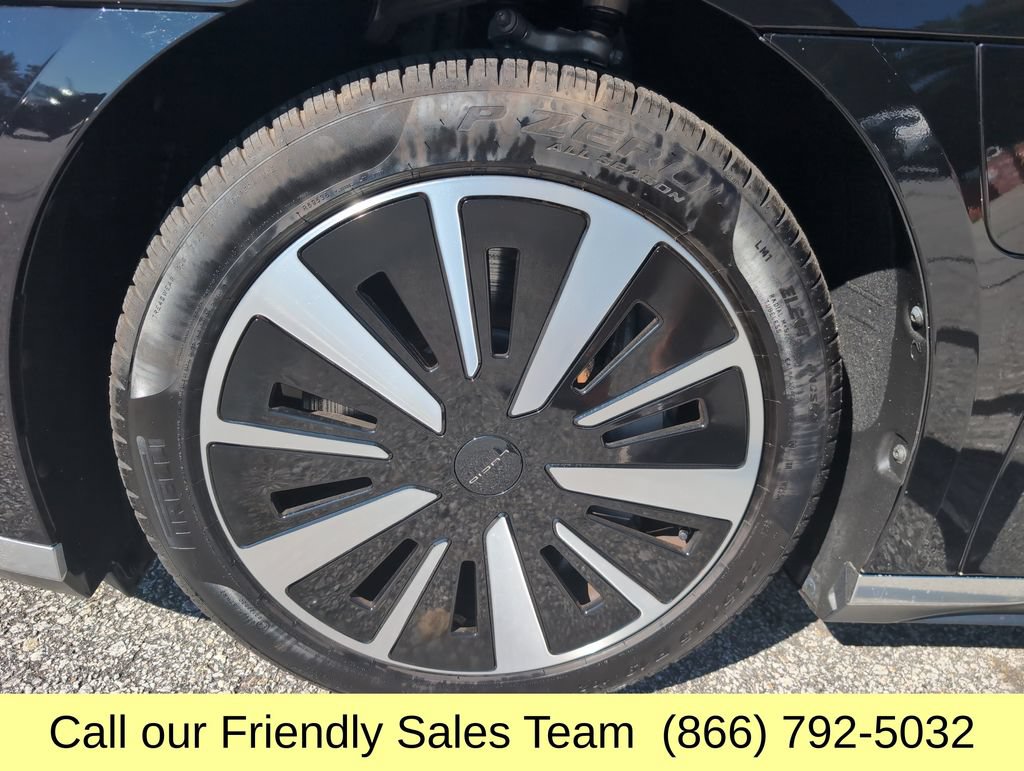 Used 2025 Lucid Air Touring AWD/4WD image 29