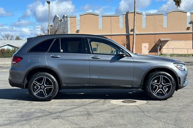 Used 2022 Mercedes-Benz GLC 300 image 3