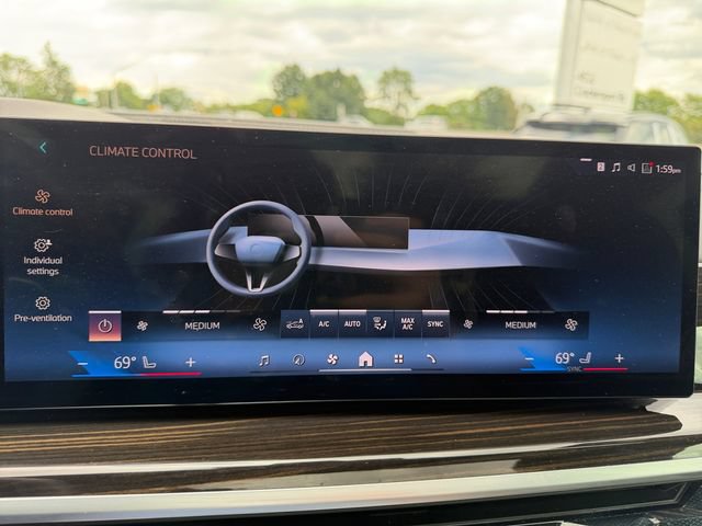 Certified 2025 BMW X5 xDrive40i AWD/4WD image 26