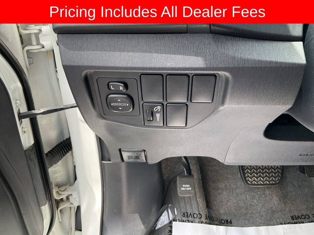 Used 2015 Toyota Prius Four FWD image 7