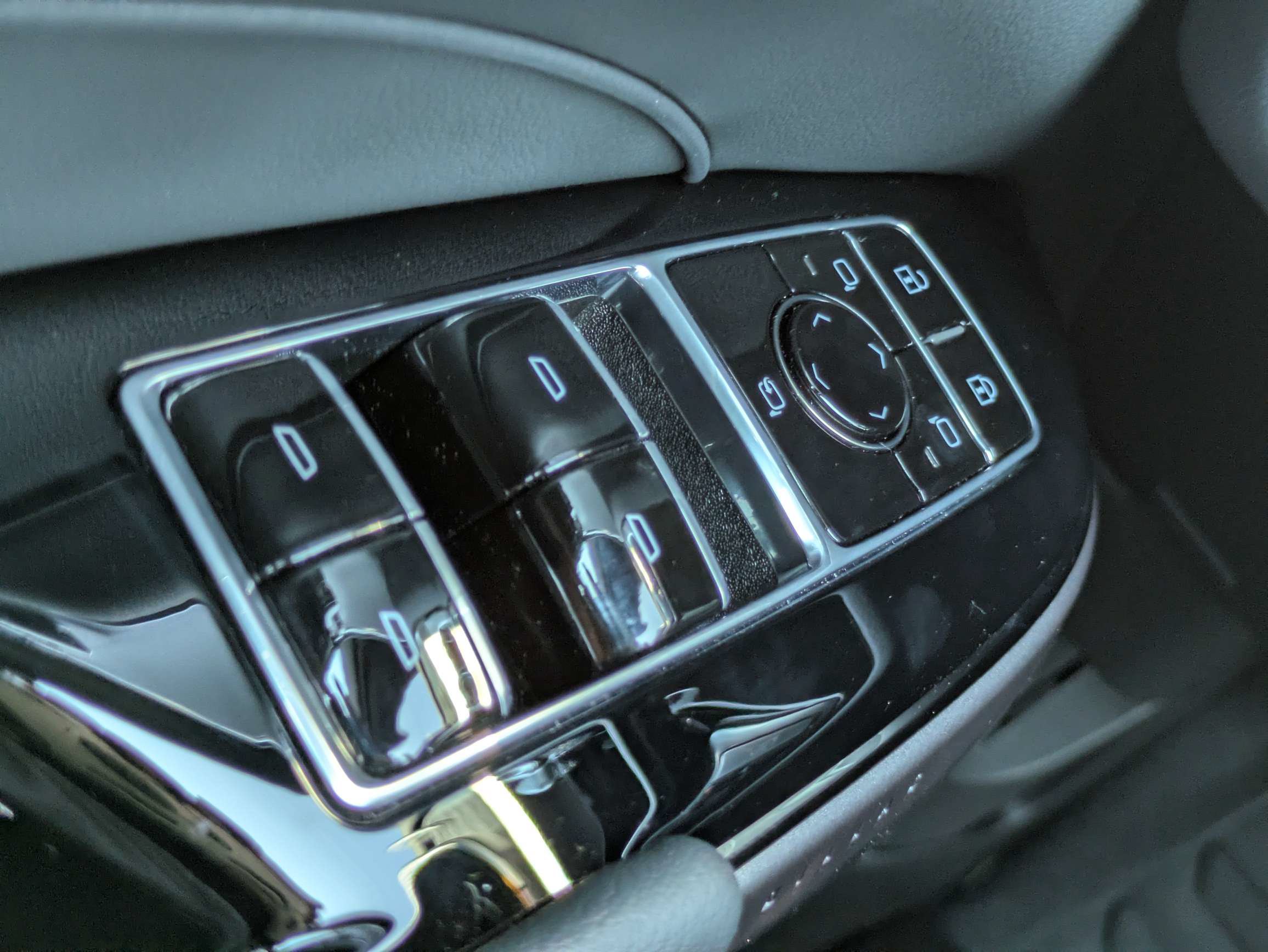 New 2026 Cadillac Lyriq Luxury RWD image 15
