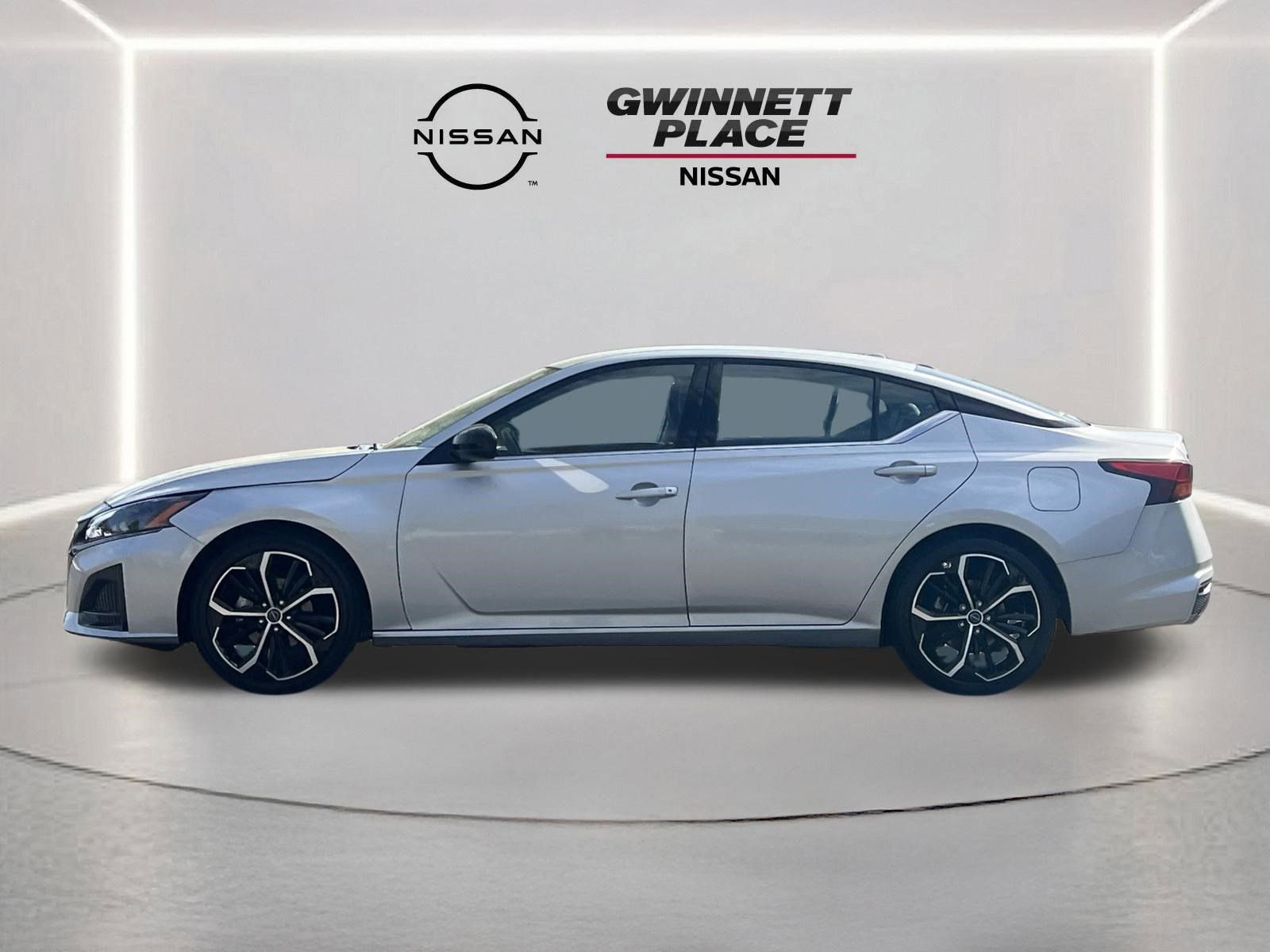 Used 2024 Nissan Altima 2.5 SR image 20